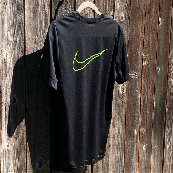 Nike Dri-fit tee shirt size small - Picture 14 of 16
